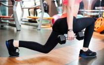 Эффективные упражнения для спины на фитболе Упражнения для фитнеса в домашних условиях